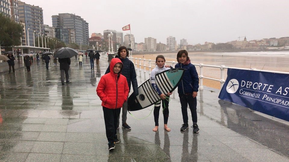 Clases de surf en asturias